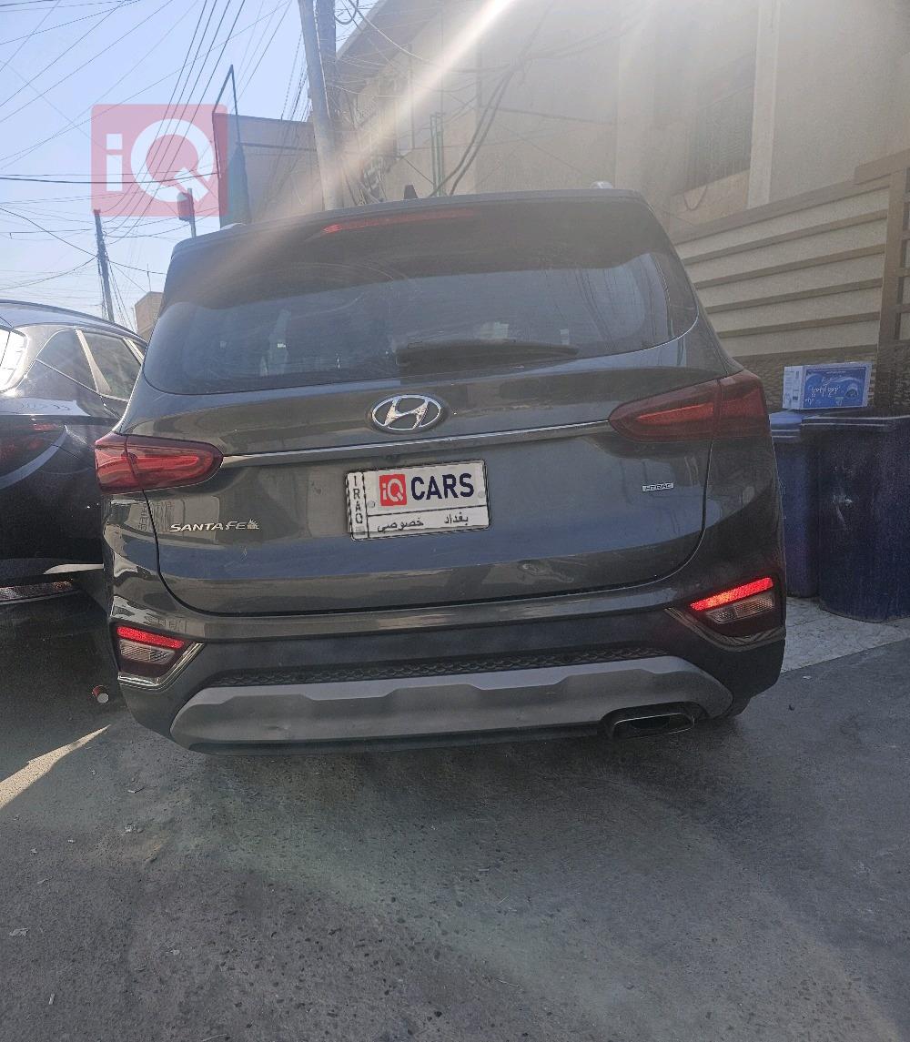 هيونداي سانتافي